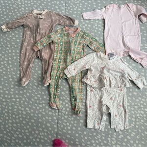 Baby Floral and Patterned Footies Set
6-12 months